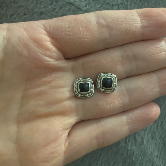 Authentic David Yurman Petite Albion Earrings - Picture 2 of 4